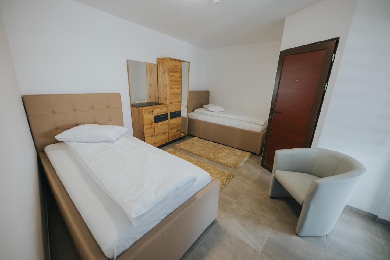 Endlich Zuhause Hotel Sibiu Exterior photo